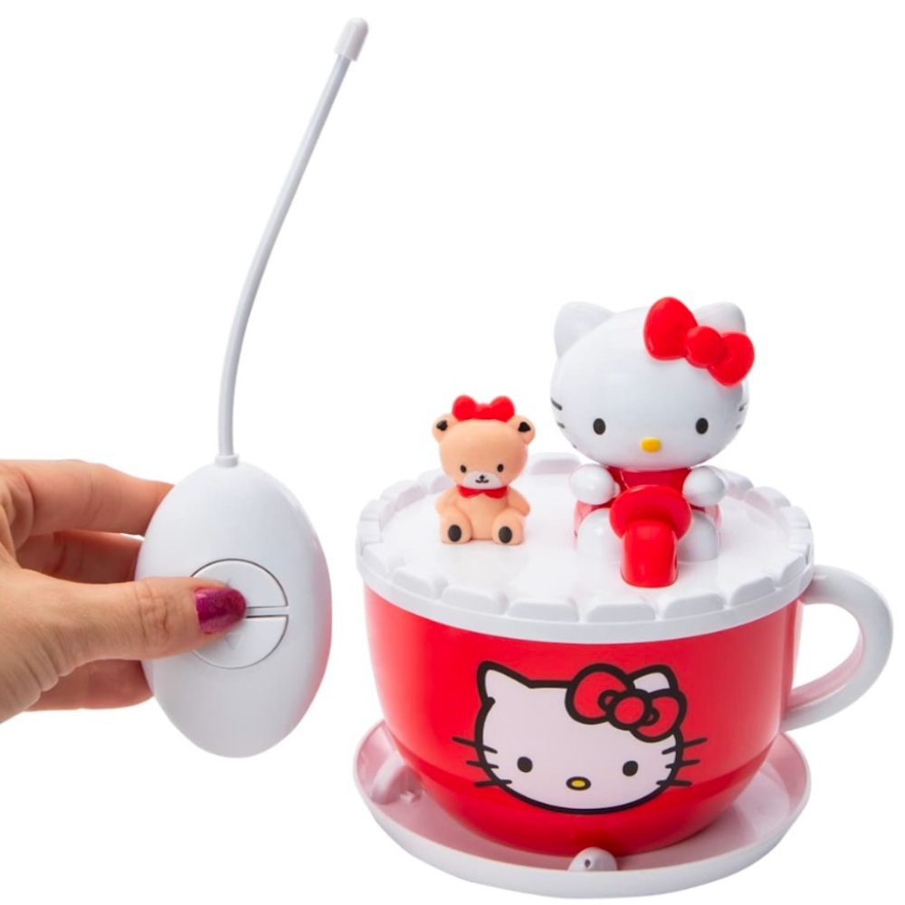 Hello Kitty Red Remote Control Driving Teacup - Picture 6 of 7
